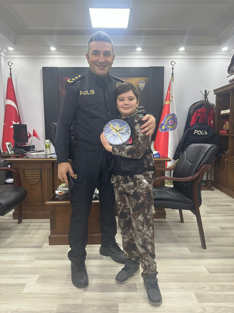 Ünye Gündem’den Müdür Sarısoy’a Anlamlı Ziyaret image 36