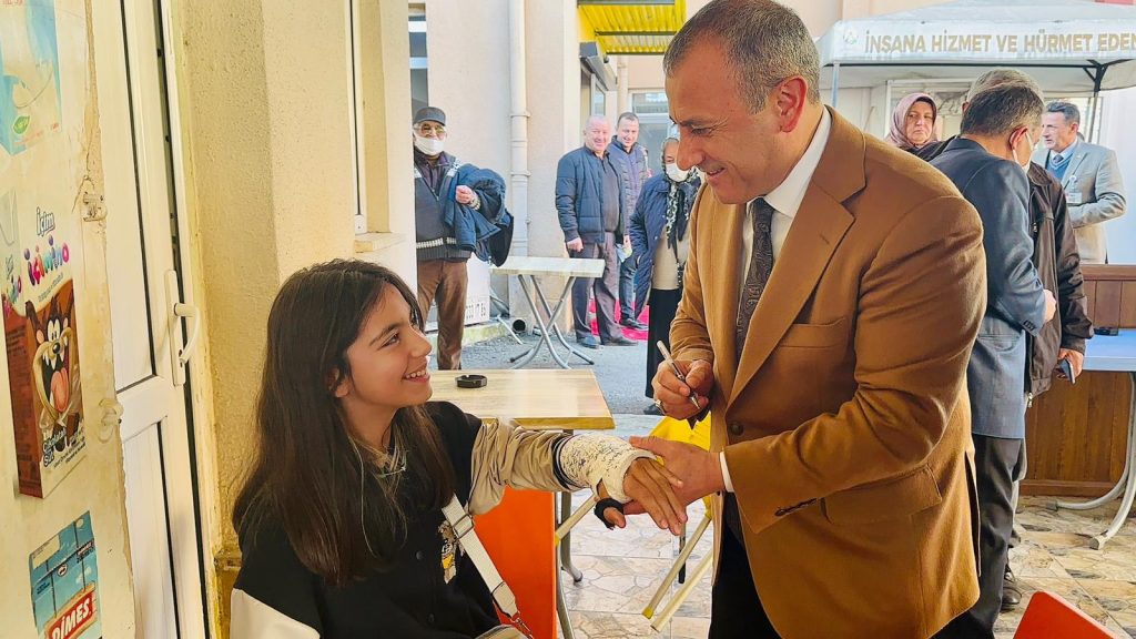<strong>Vali Sonel, “Şehir Hastanemizin Bitmesiyle Ordulu Hemşehrilerimiz Daha Güzel Şartlarda Sağlık Hizmetinden Faydalanacaklar”</strong> v 2