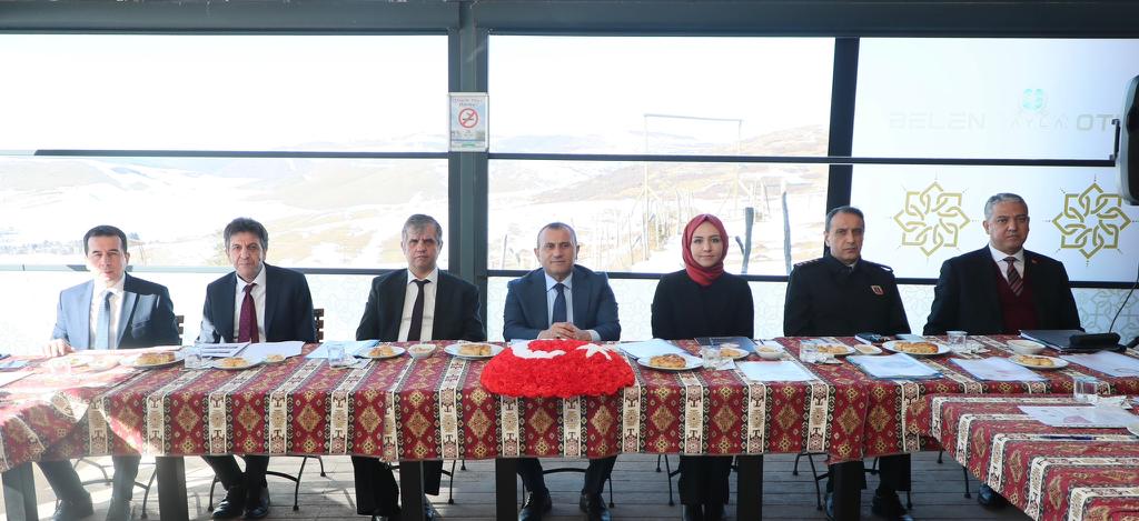 <strong>Vali Sonel Aybastı İlçemizde Toplantı, Ziyaret ve Temaslarda Bulundu</strong> v4
