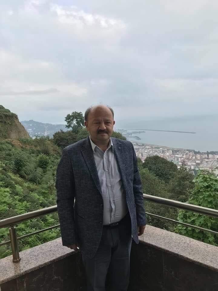 Ünye Özel iz Eğitim Kurumu sahibi iş insanı Şenyurt Hozan