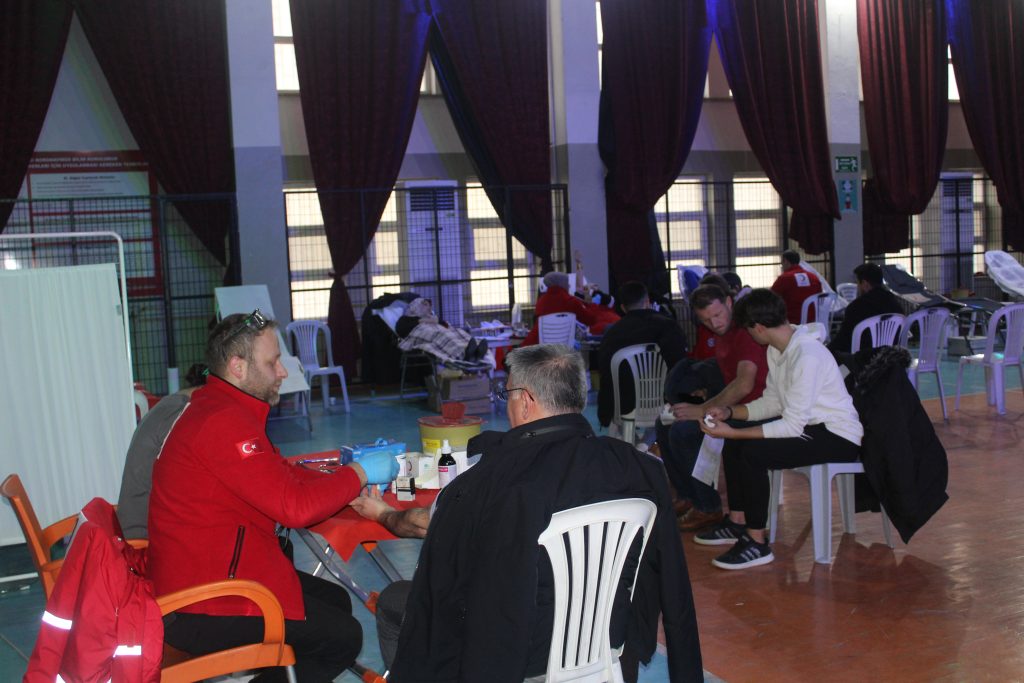 Kan Bağışına Vatandaşlardan Destek IMG 7711