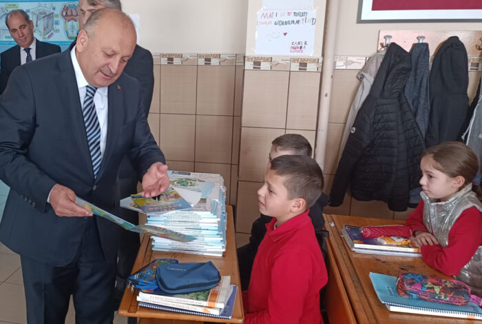 <strong>ÜNYE BELEDİYESİ’NDE HEDEF SIFIR ATIK</strong> T1