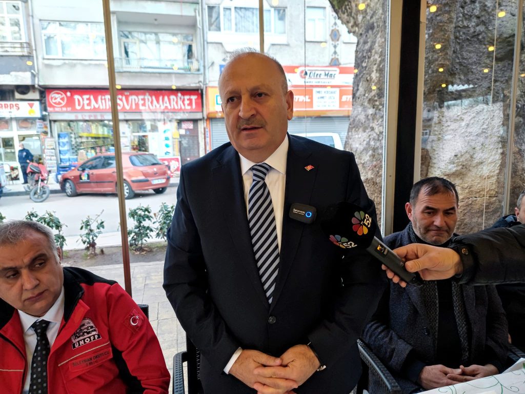 <strong>BAŞKAN TAVLI, “MİLLETİMİZLE TEK YÜREK OLDUK”</strong> ba3 1