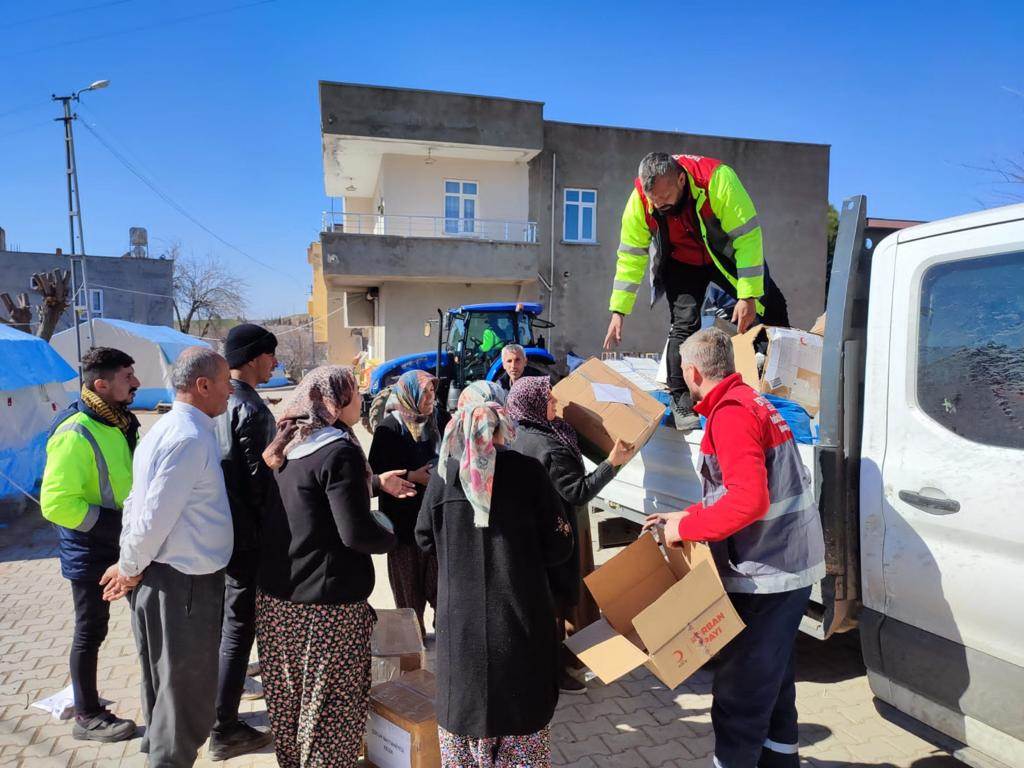 ORDU DEPREM BÖLGESİNDE YARALARI SARIYOR bccf2ed8 0150 431e b018 95cc6027da61 ORDU DEPREM BOLGESINDE YARALARI SARIYOR 4