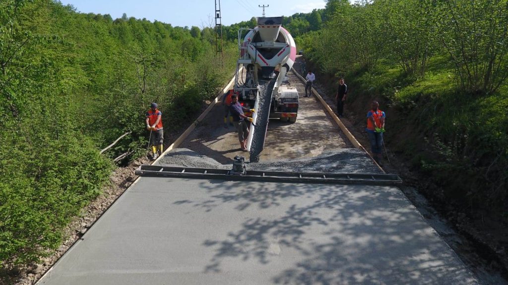 ORDU’DA 330 KM BETON YOL HİZMETE SUNULDU bee