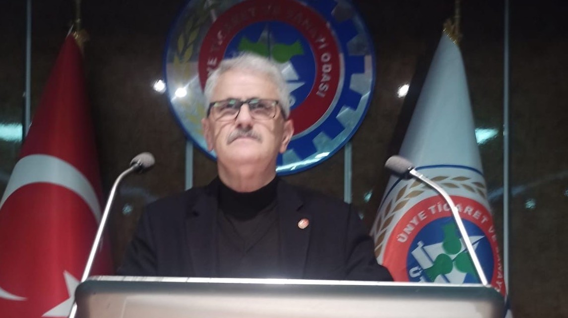 Bugün ünye ticaret ve sanayi odası rıfat hisarcıklıoğlu konferans salonunda
