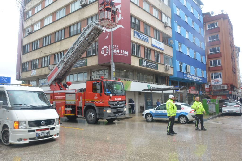 Dış Kaplama Malzemesi Fırtınaya Dayanamadı WhatsApp Image 2023 03 06 at 16.37.51