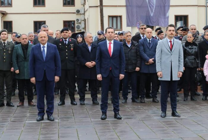 <strong>ÇANAKKALE ZAFERİ’NİN 108’NCİ YILDÖNÜMÜ COŞKUYLA KUTLANDI</strong> ca1