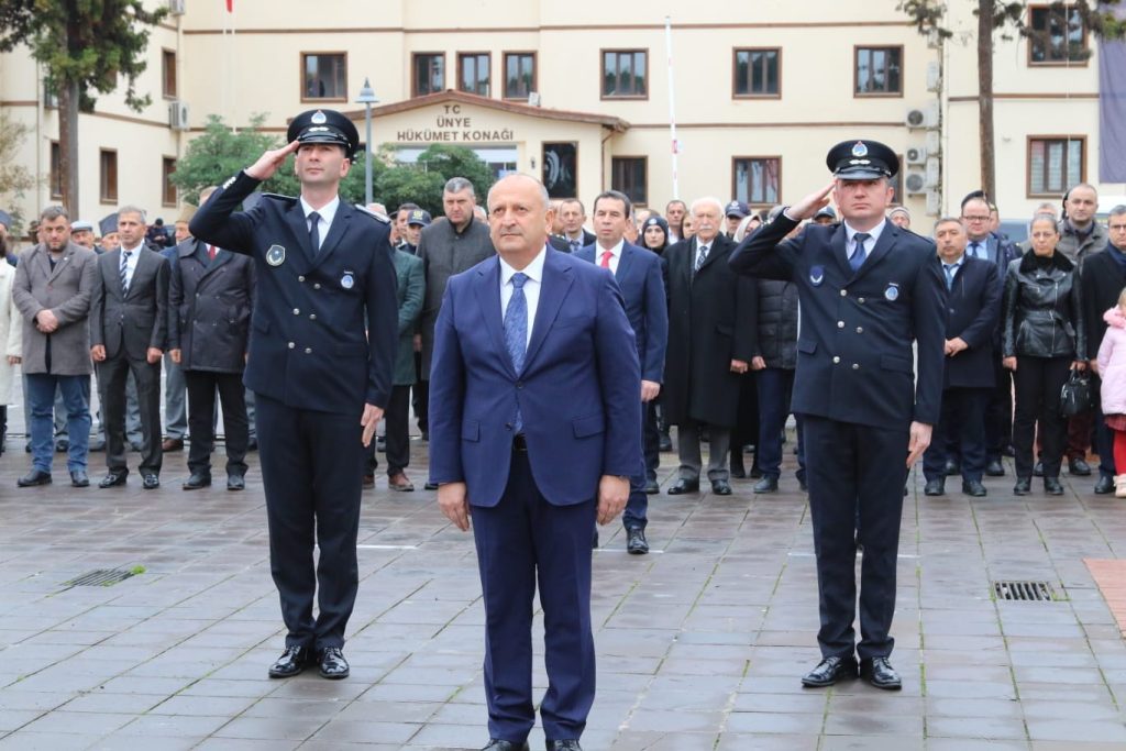<strong>ÇANAKKALE ZAFERİ’NİN 108’NCİ YILDÖNÜMÜ COŞKUYLA KUTLANDI</strong> ca5