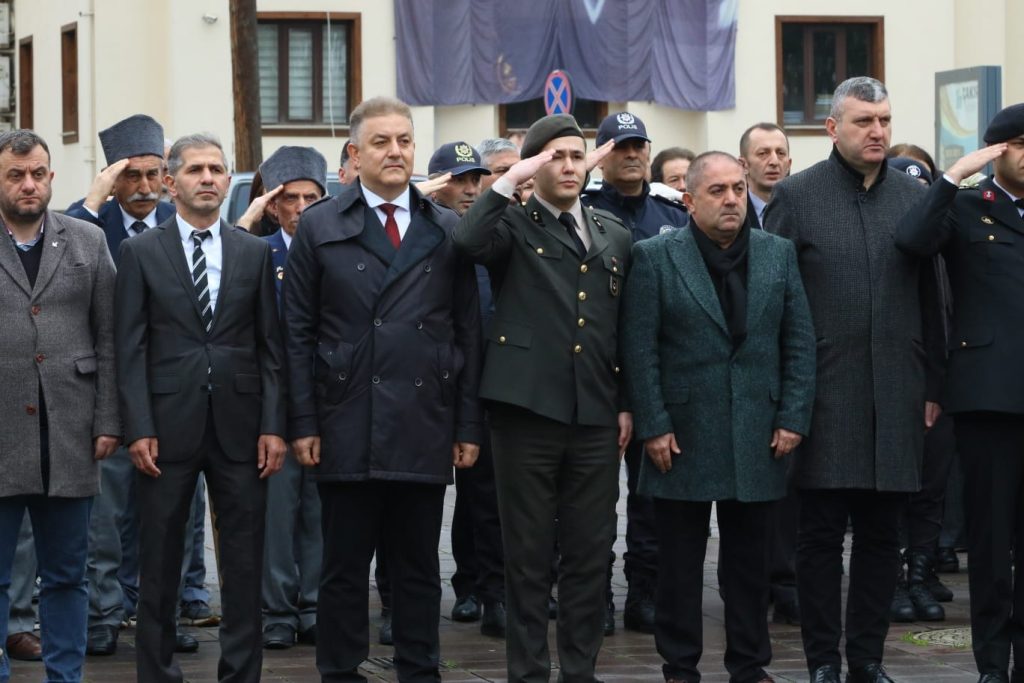 <strong>ÇANAKKALE ZAFERİ’NİN 108’NCİ YILDÖNÜMÜ COŞKUYLA KUTLANDI</strong> ca6