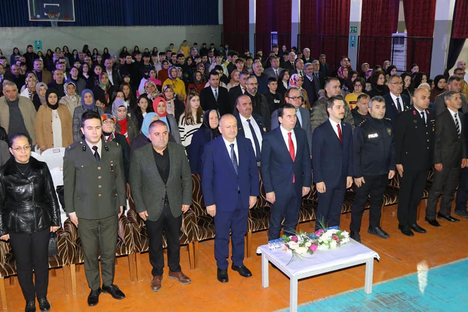 <strong>ÇANAKKALE ZAFERİ’NİN 108’NCİ YILDÖNÜMÜ COŞKUYLA KUTLANDI</strong> ca7
