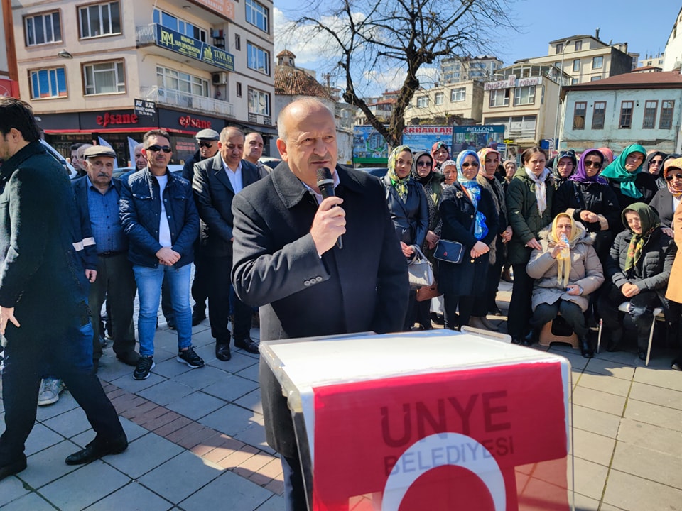 ÜNYE ARİF ERGÜN'Ü SON YOLCULUĞUNA UĞURLADI ce1