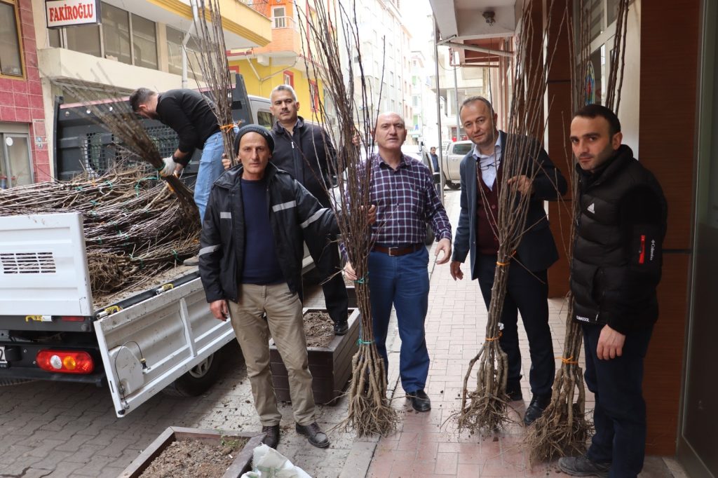 BAŞKAN GÜLER’İN TARIM PROJELERİ HIZ KESMİYOR g1