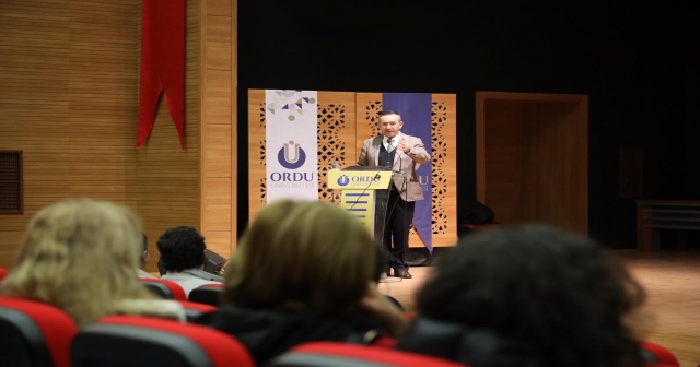 ODÜ’de “Deprem Gerçeği ve Yapılar” Paneli Gerçekleştirildi pa 2
