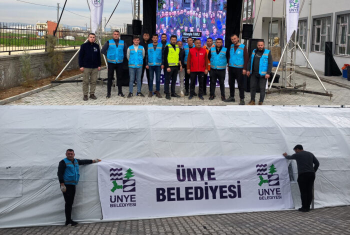 ÜNYE BELEDİYESİ’NDEN BİR GÖNÜL SOFRASI DA DEPREM BÖLGESİNE… u1 2