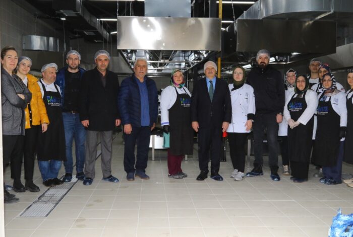 ÜNYE BELEDİYESİ AŞEVİ HİZMETE GİRDİ u3