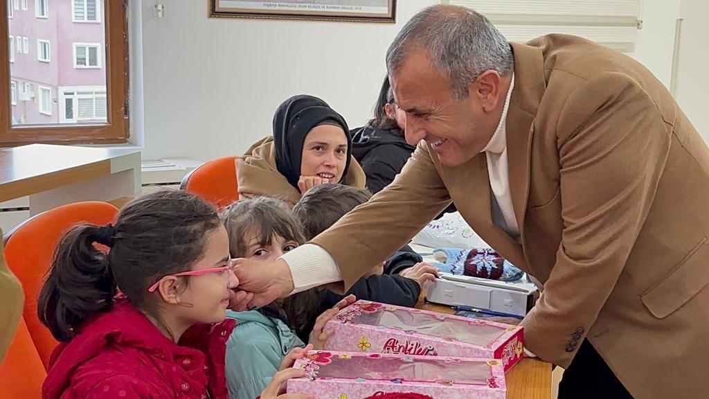 Vali Sonel, “Yöre İnsanımıza Devletimizin Şefkatini Göstermeye Gayret Ediyoruz ” v1 2