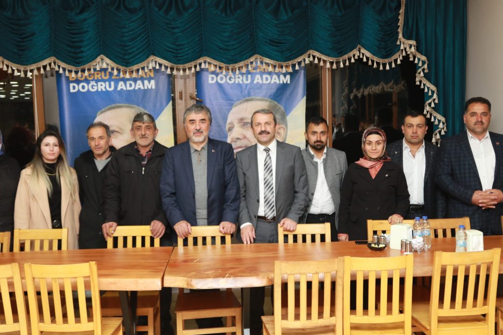 AKKUŞLU GENÇLERDEN MUHTEŞEM KARŞILAMA A1