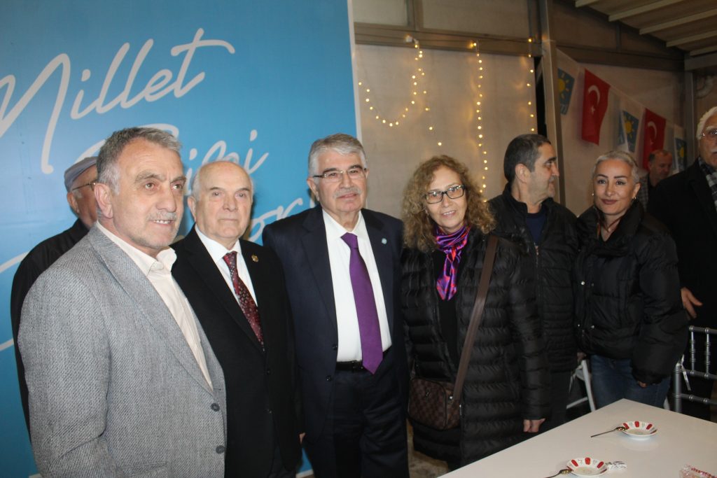 İYİ PARTİ TEŞKİLATI İFTAR PROGRAMINDA BULUŞTU IMG 8359