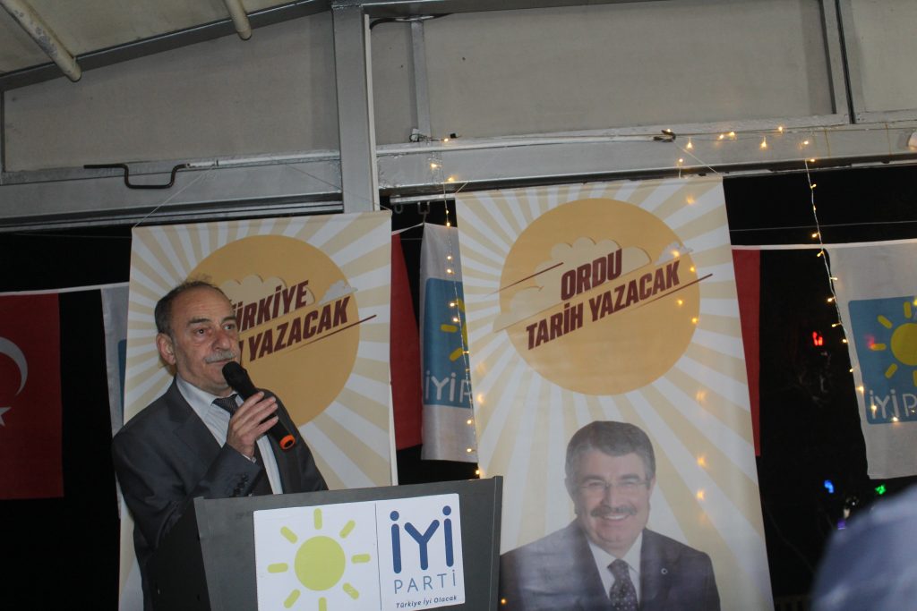 İYİ PARTİ TEŞKİLATI İFTAR PROGRAMINDA BULUŞTU IMG 8361