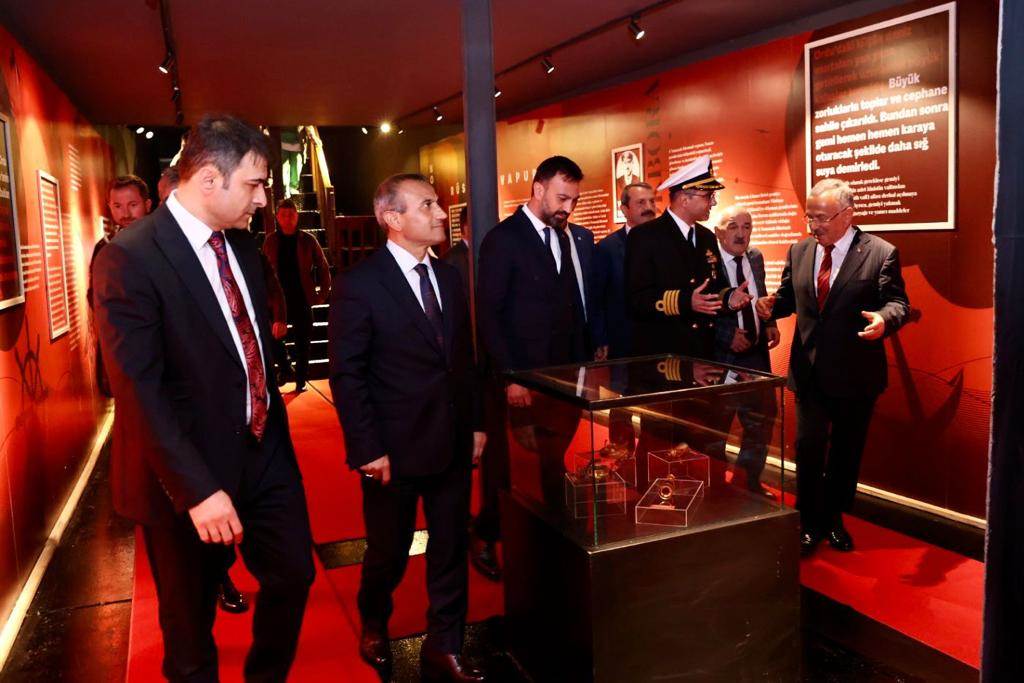 RU3