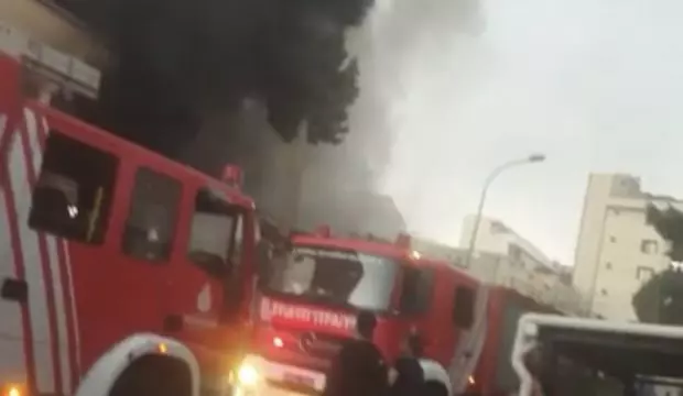 YANGINDA İŞ YERİ KULLANILMAZ HALE GELDİ YA