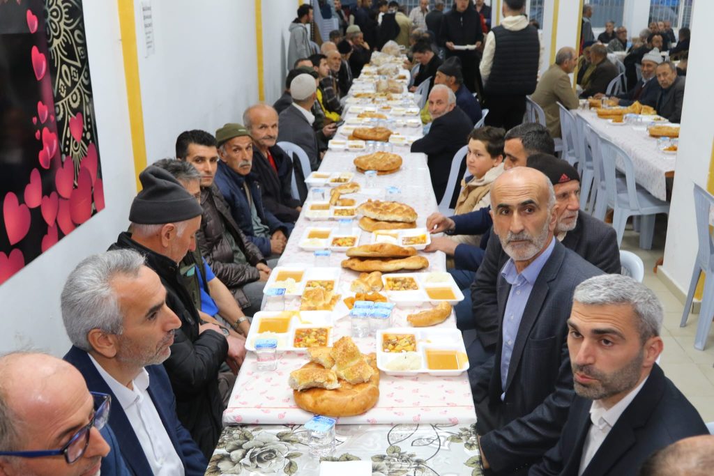 AK Parti Ordu Milletvekili Adayı Hamarat, Korgan'da h2