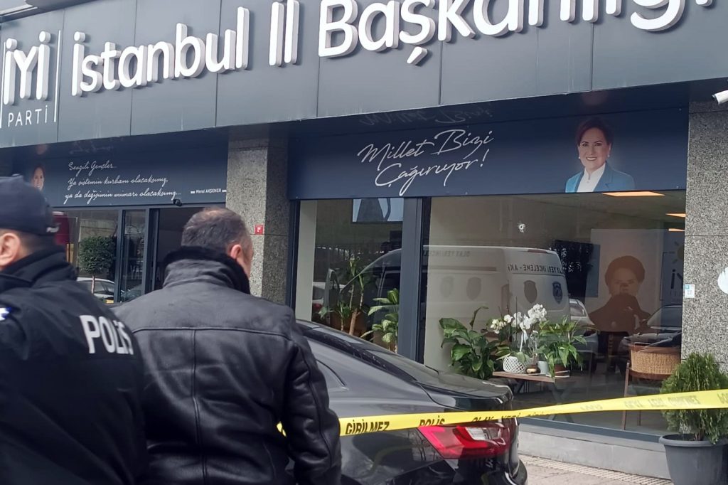 BAŞKAN DEMİR’DEN İYİ PARTİ İSTANBUL İL BAŞKANLIĞINA SALDIRI AÇIKLAMASI i