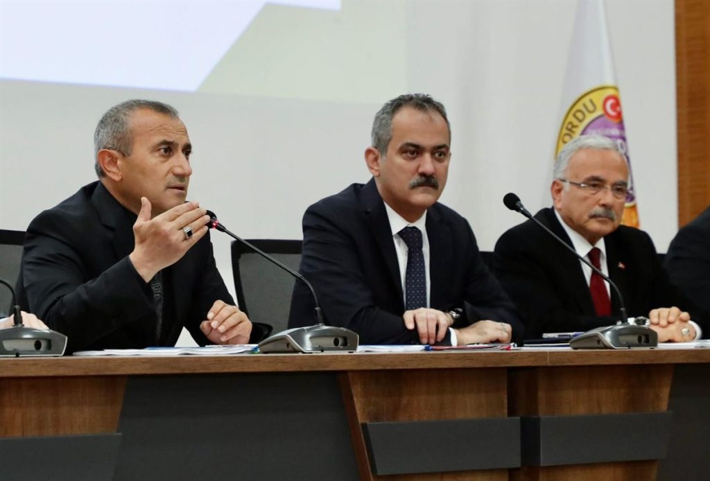 Milli Eğitim Bakanı Özer, Valiliğimizi Ziyaret Etti mi2