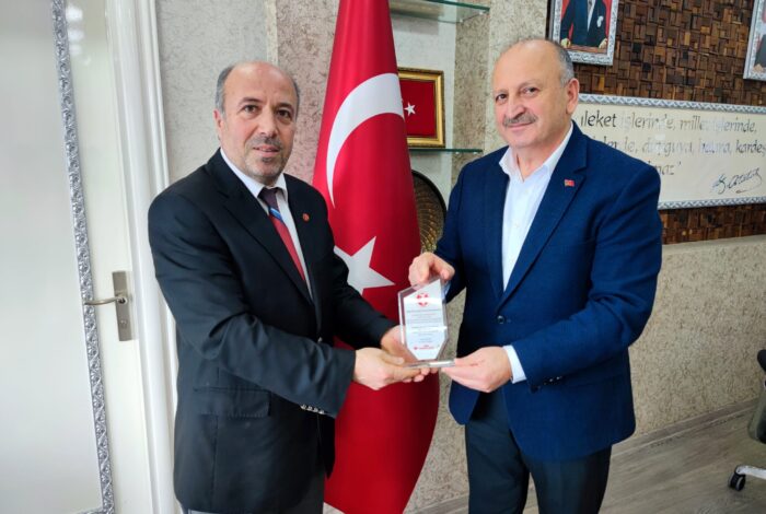 BAŞKAN TAVLI, “TEKNİKERLERİN HER ZAMAN YANINDAYIZ” ta