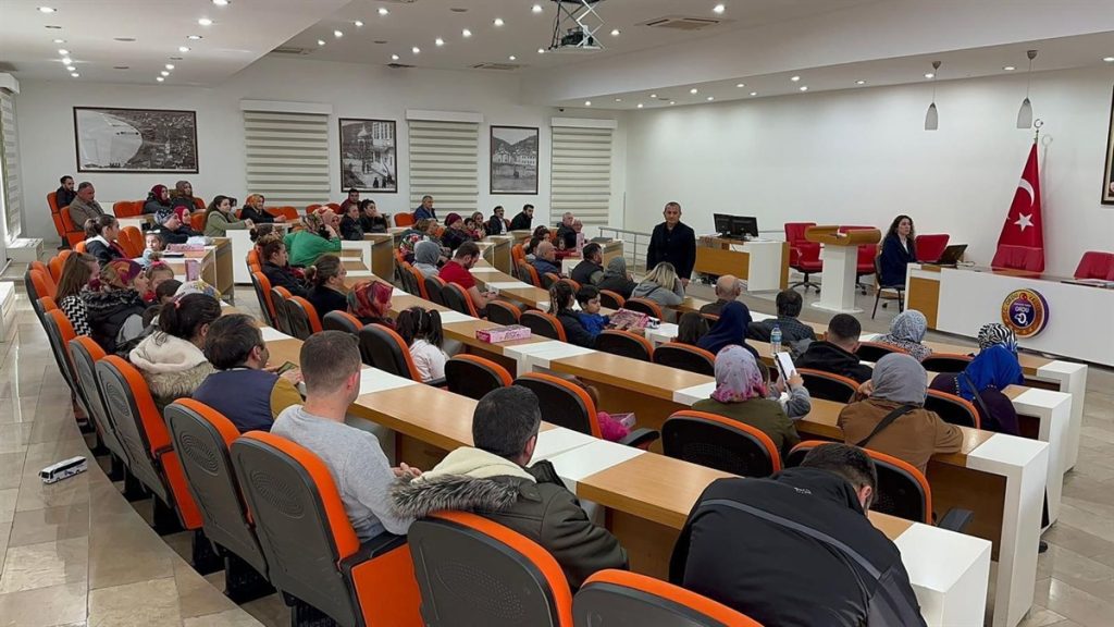 Vali Sonel, “Devletimiz Her Daim Sizlerin Yanındadır” val