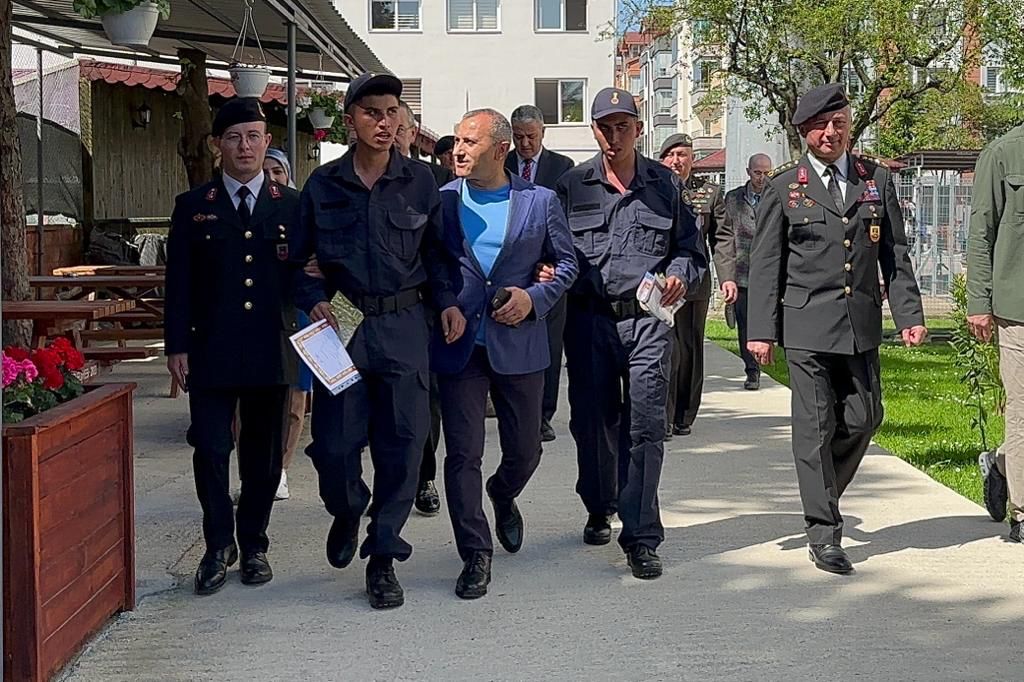 Engeli Olan Gençlerimizin Askerlik Mutluluğu EN3
