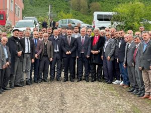  “Başın düşerse dara Naci Şanlıtürk’ü ara” 