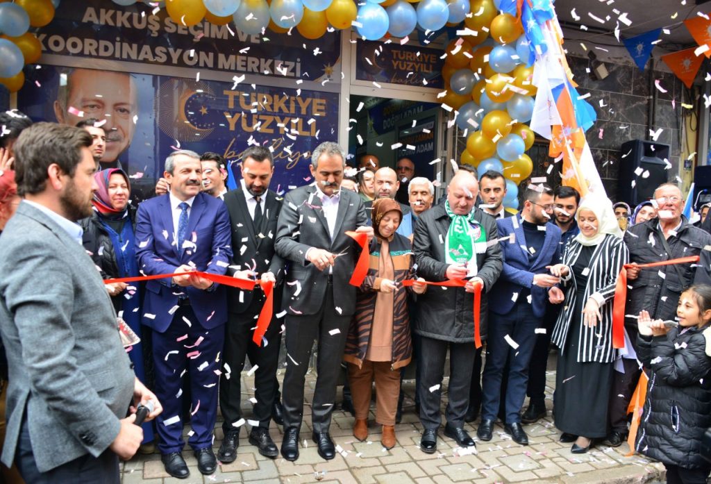Bakan Özer’den Akkuş’a 6 Yeni Müjde ak3