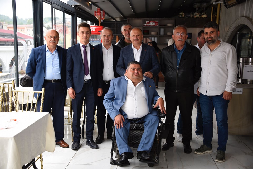 TERAS GARDEN RETORANA,BAŞKANLARDAN HAYIRLI OLSUN ZİYARETİ ci