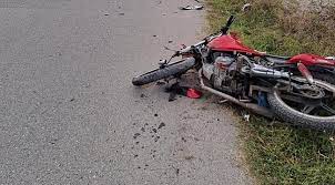 MOTOSİKLET VE OTOMOBİL ÇARPIŞTI m 2