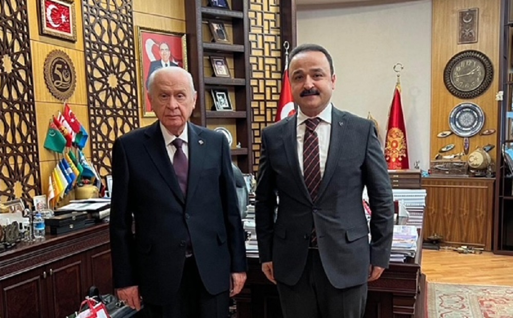 ŞANLITÜRK, MİLLET İTTİFAKINA ÇOK SERT YÜKLENDİ: “SİZ KİMİ KANDIRIYORSUNUZ?” s
