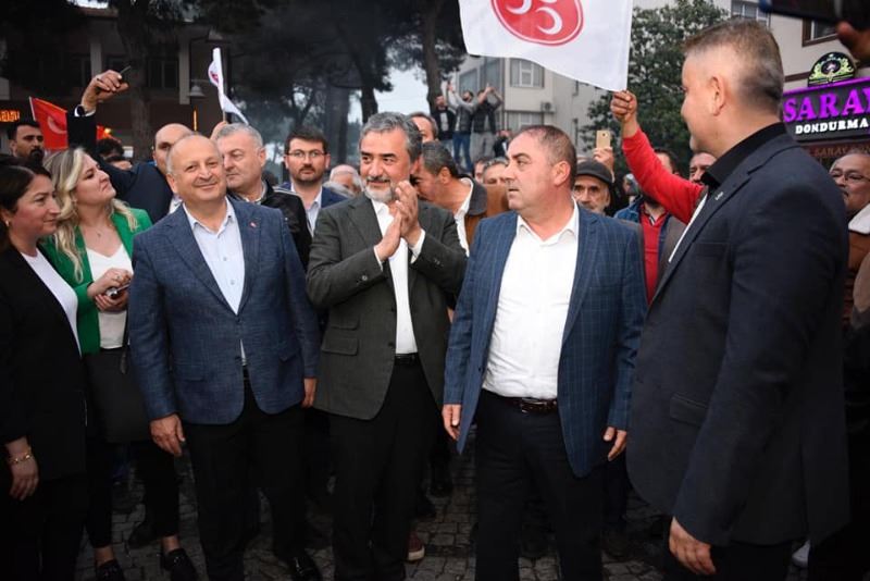 AK Parti Ünye İlçe Teşkilatından balkon konuşması yapıldı