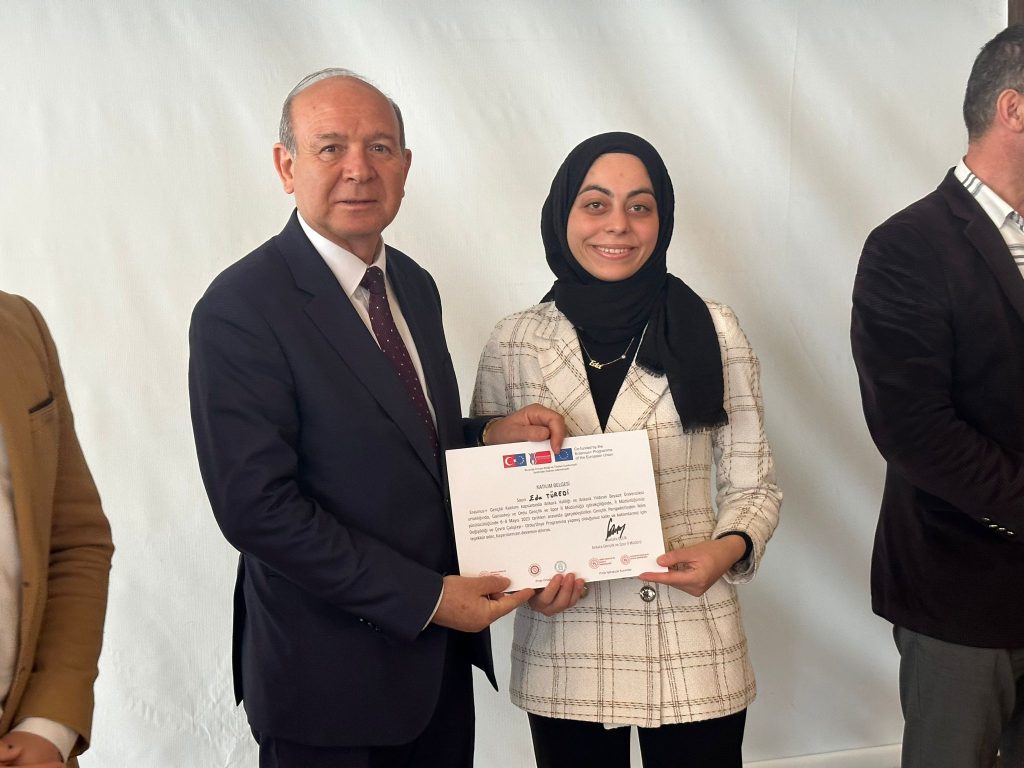 ÜNYE GENÇLİK MERKEZİ PROJE ORTAĞI OLDU u14