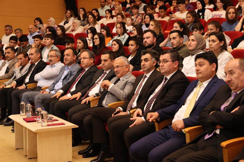 GENÇLER BU YARIŞMAYI ÇOK SEVDİ O1