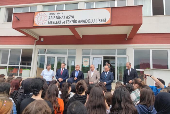 VALİ SONEL VE BAŞKAN TAVLI’DAN OKUL ZİYARETLERİ o 2
