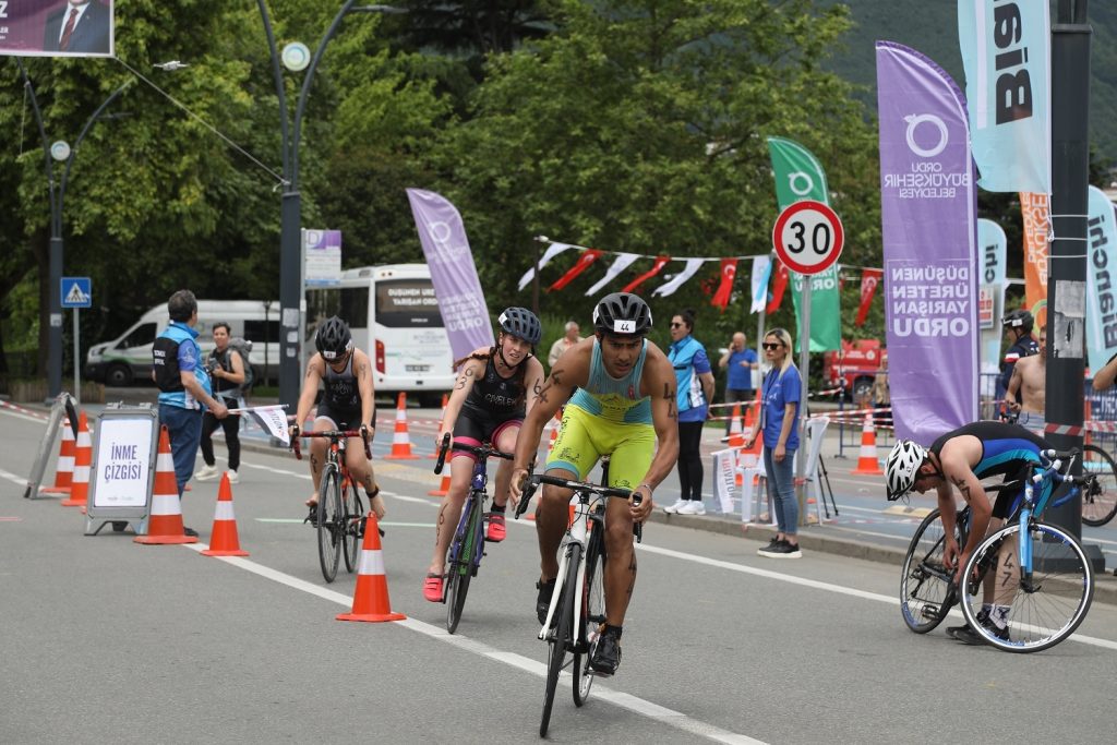 Ordu’da Triatlon Heyecanı Başladı t4
