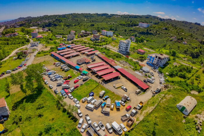 ÜNYE HAYVAN PAZARI, YENİLENEN YÜZÜYLE TAKDİR TOPLUYOR u 9