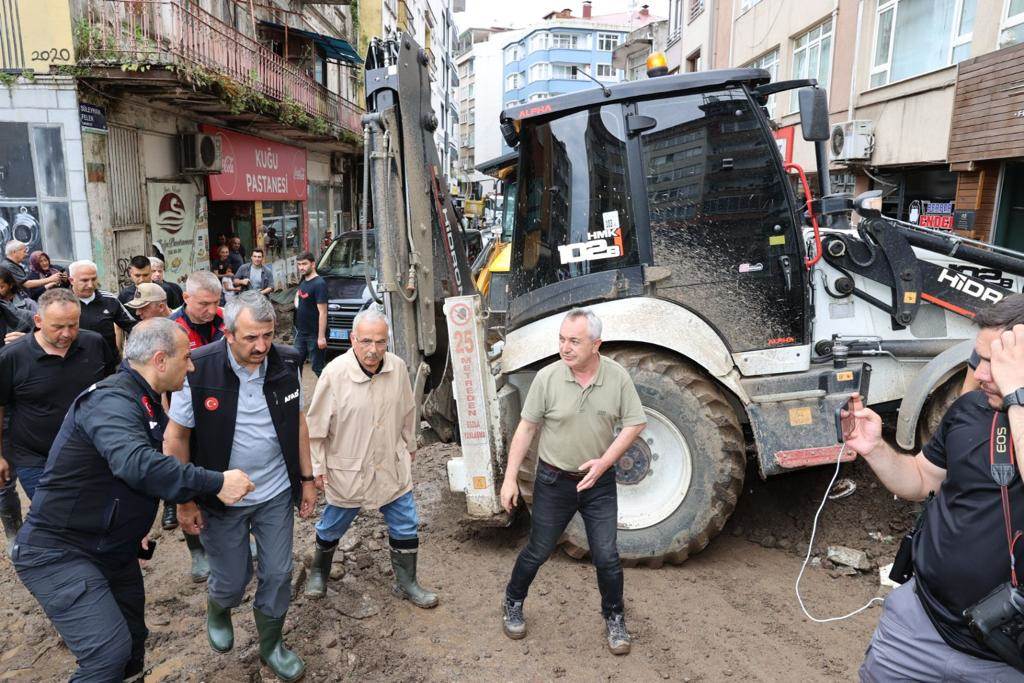 AFAD BAŞKANI SEZER ORDU’DA A1
