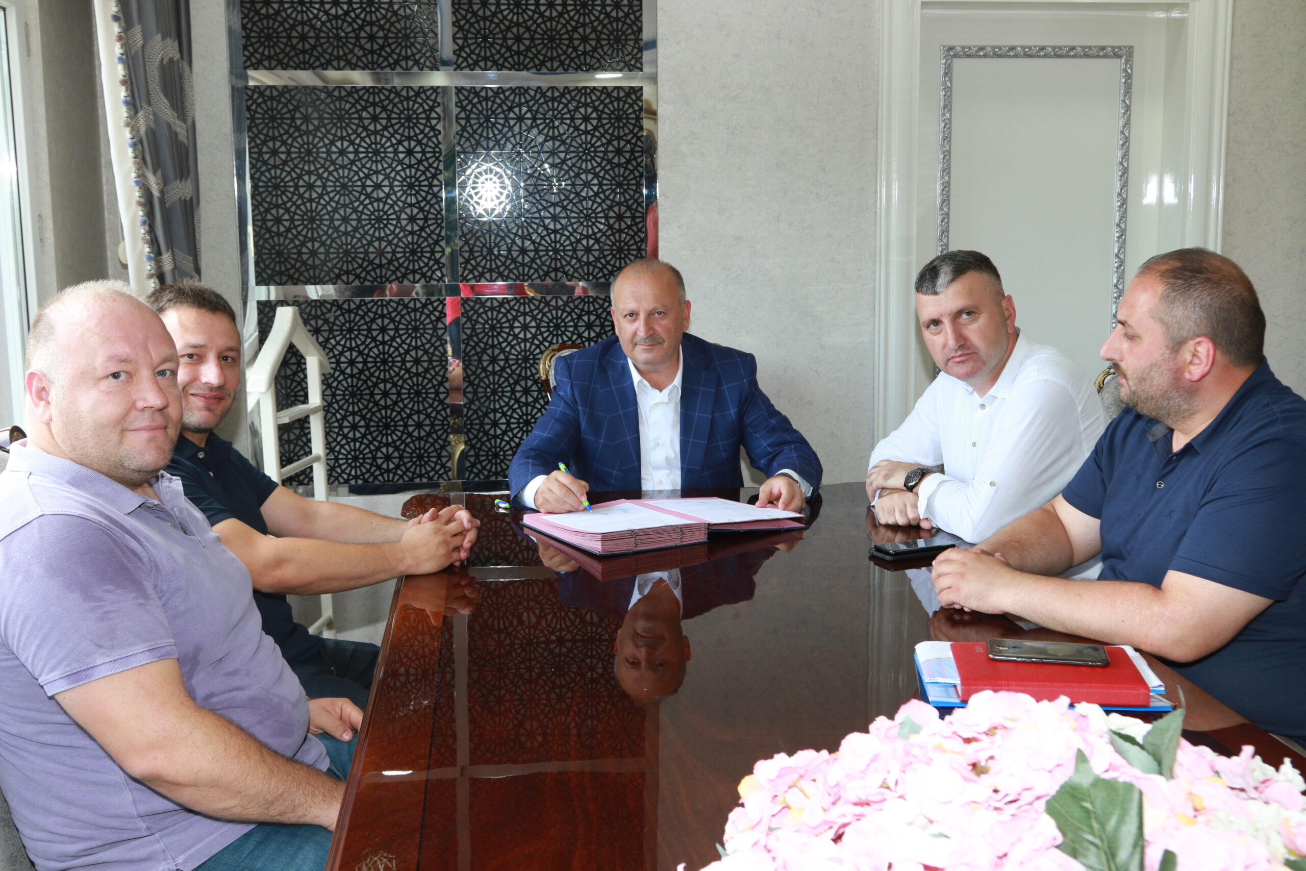 Ünye Organize Sanayi Bölgesi’nde (OSB) hızla devam eden çalışmalara bir