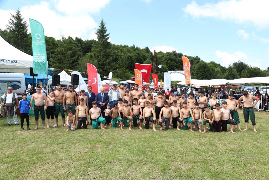 AYBASTI’DA FESTİVAL COŞKUSU ay4