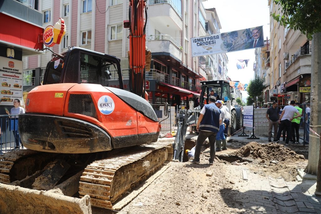 İSMET PAŞA CADDESİ’NDE DEĞİŞİM BAŞLIYOR i1