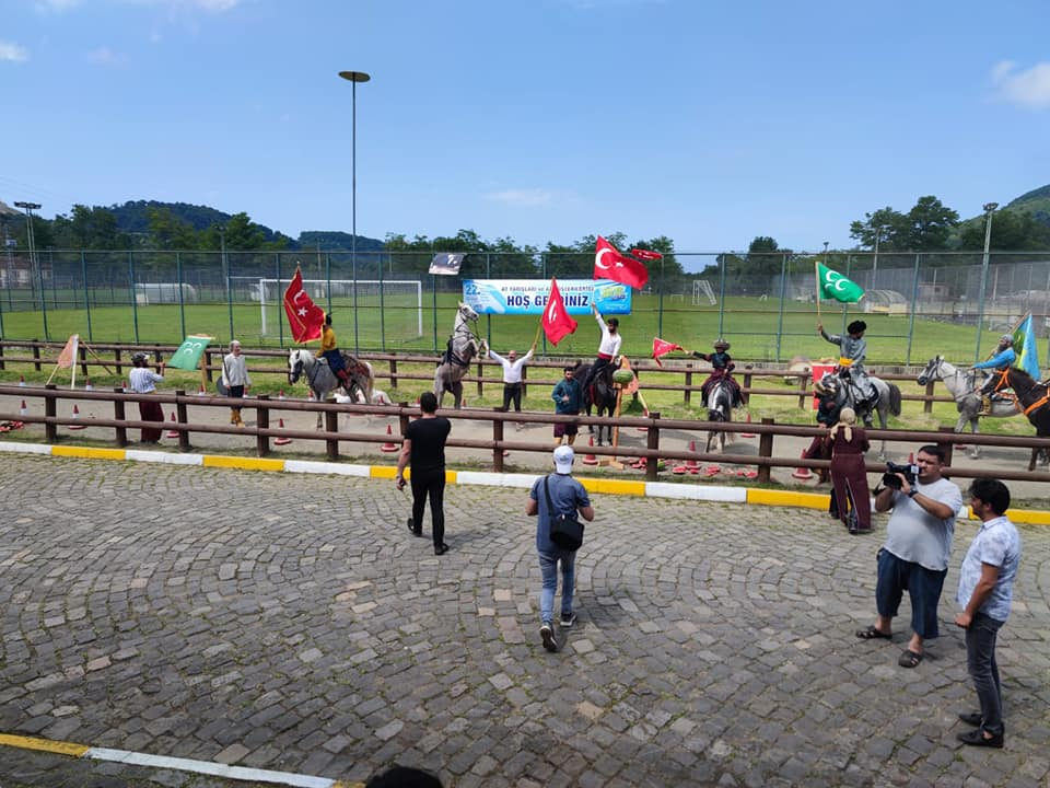 CEVİZDERE'DE GELENEKSEL ATLI SPOR GÖSTERİLERİ NEFES KESTİ image 18