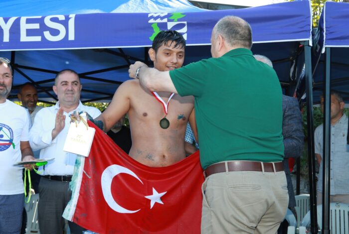 ÜNYE’DE DENİZCİLİK VE KABOTAJ BAYRAMI COŞKUYLA KUTLANDI u6