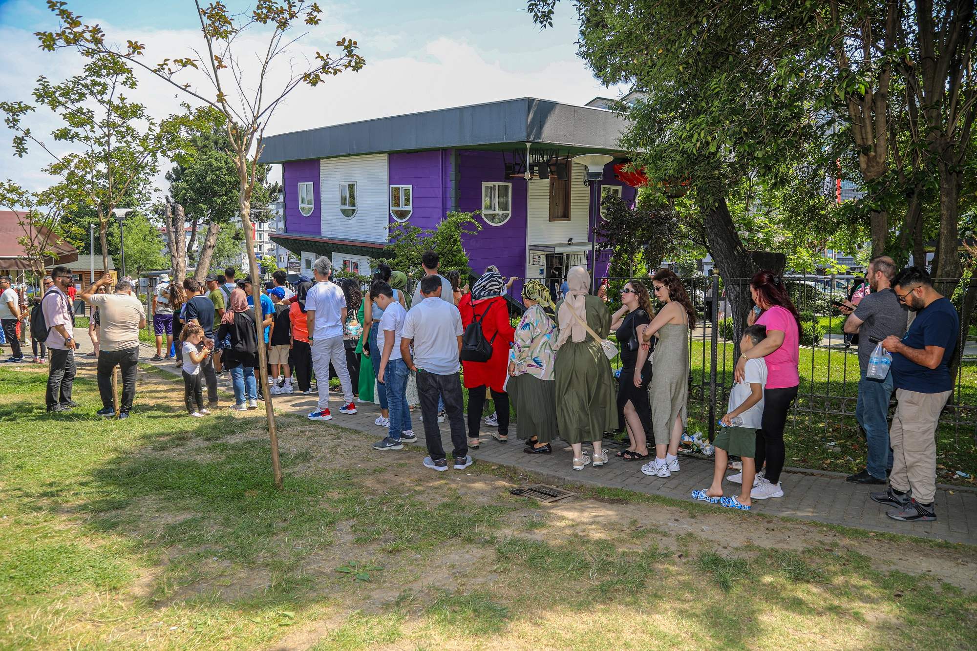 TARİHİ VE TURİSTİK MEKÂNLAR ZİYARETÇİ AKININA UĞRADI